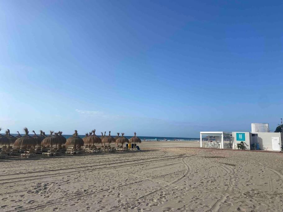 Estudio Con Vistas Al Mar Διαμέρισμα La Pineda Εξωτερικό φωτογραφία